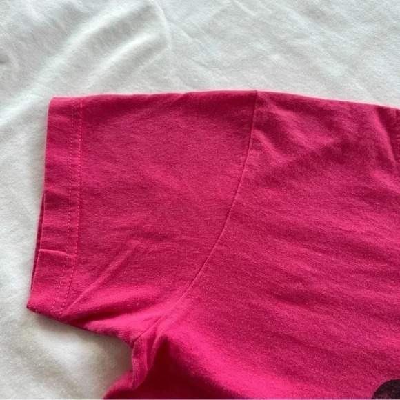 Disney vintage women’s hot pink Minnie Mouse tee shirt - Picture 3 of 8